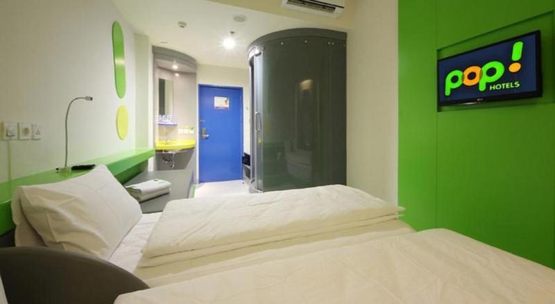 Pop! Hotel Tebet Джакарта Стая снимка