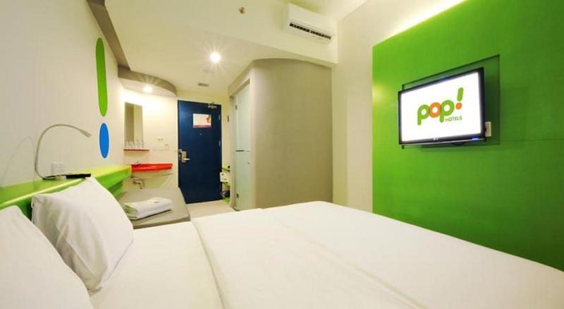 Pop! Hotel Tebet Джакарта Стая снимка